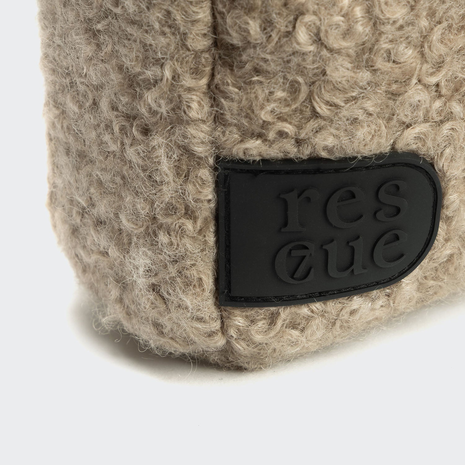 cloud7-resc7ue-leckerlitasche-plush-sandy-brown image 3