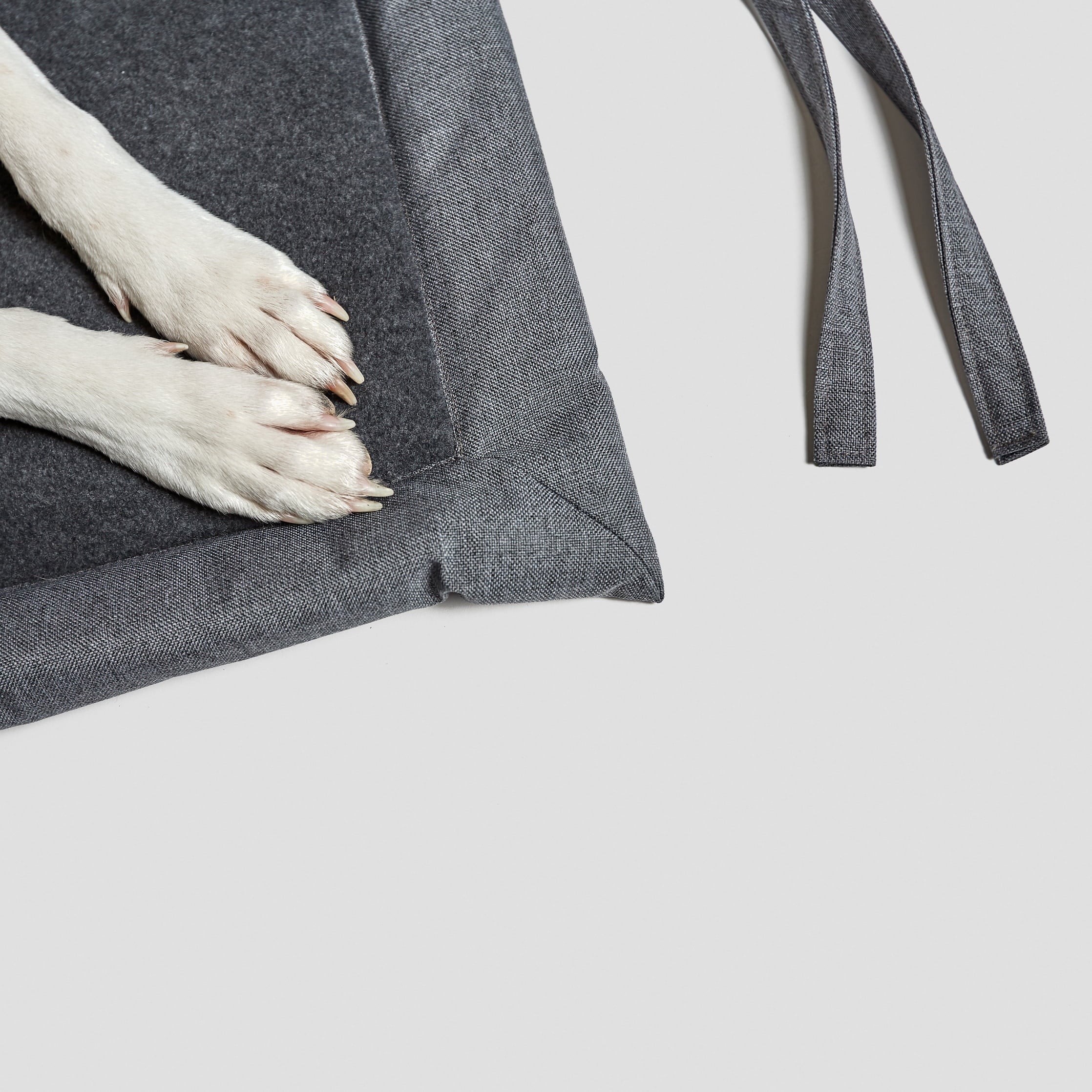 cloud7-siesta-hundematte-wasserabweisend-mid-grey image 5