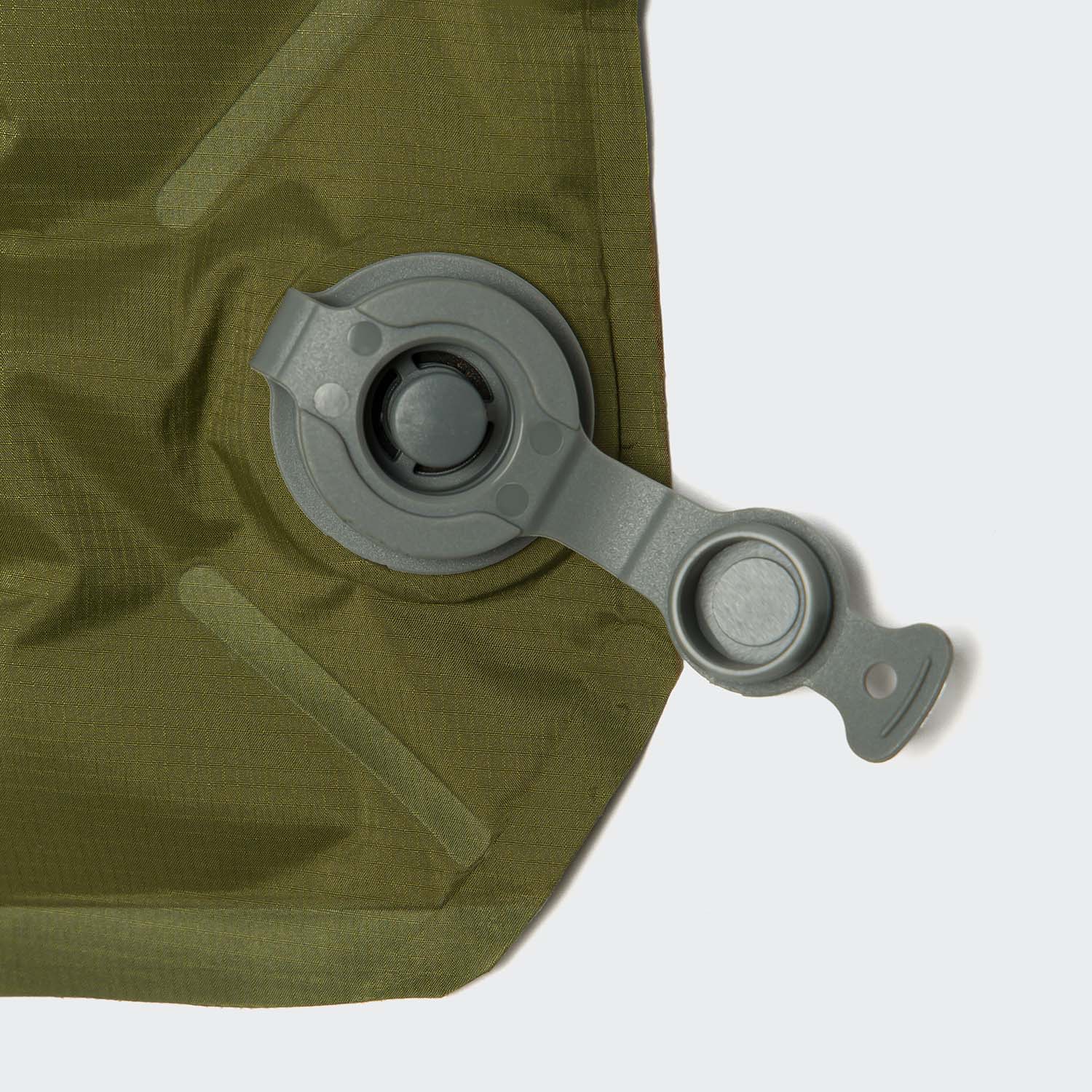cloud7-hundereisematte-air-aktiv-khaki-aufblasbare-hundematte-f-r-reise-und-outd image 7