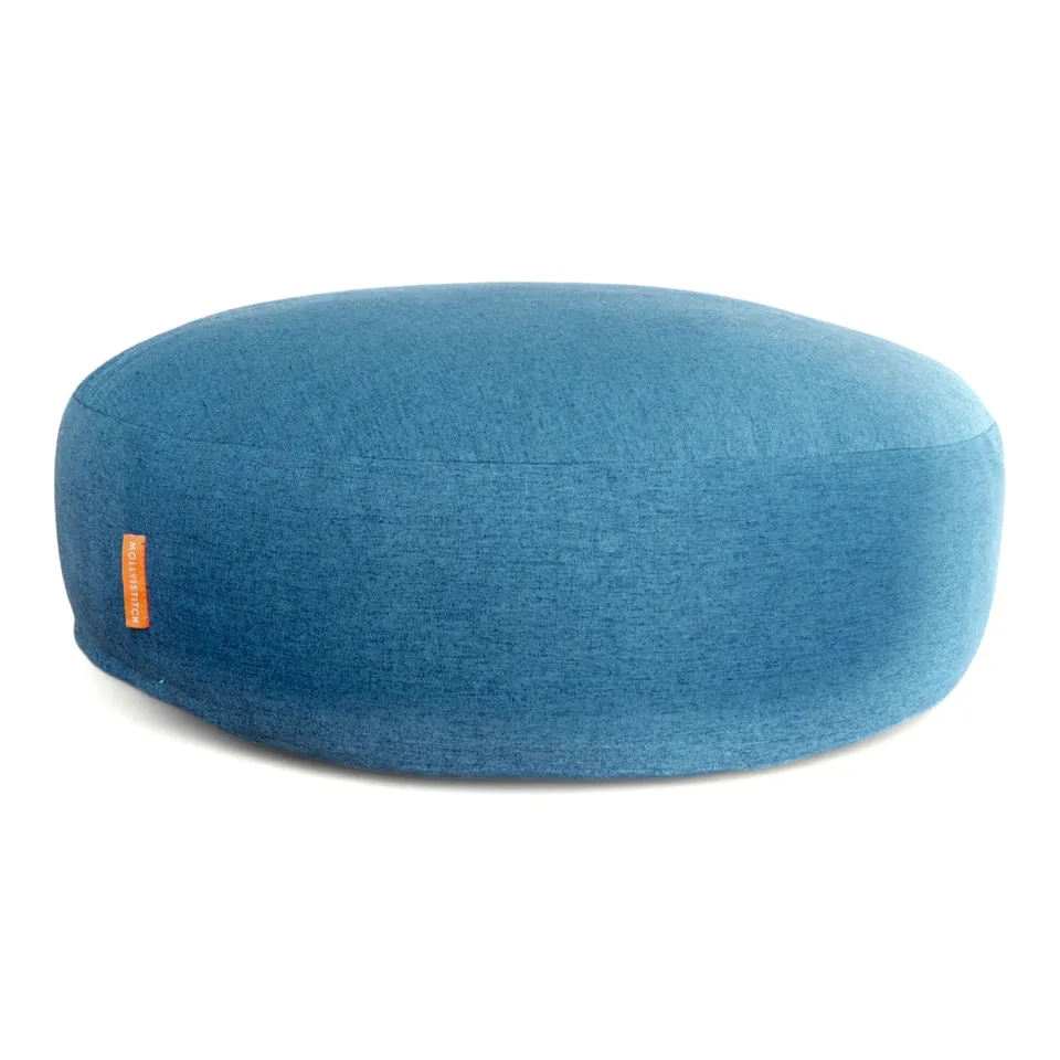 molly-and-stitch-the-cloud-hundebett-steel-blue image 1