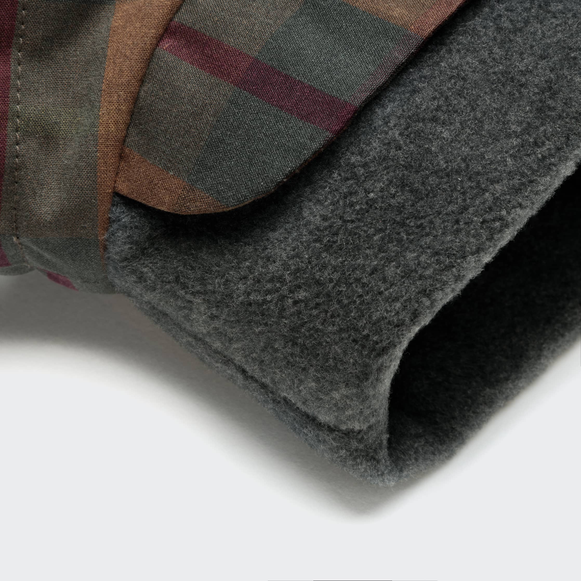 cloud7-hundemantel-dackel-brooklyn-waxed-tartan image 5