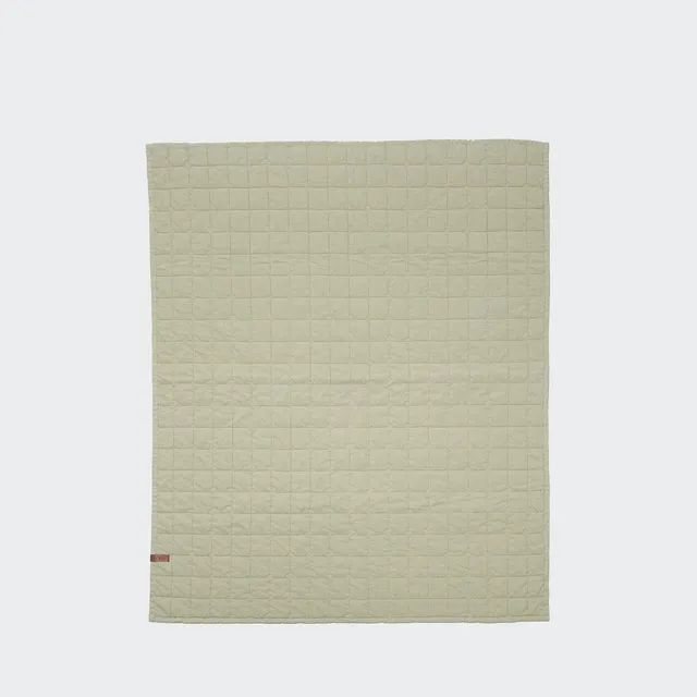 cloud7-lttl-faded-moss-hundedecke-aus-percale image 1