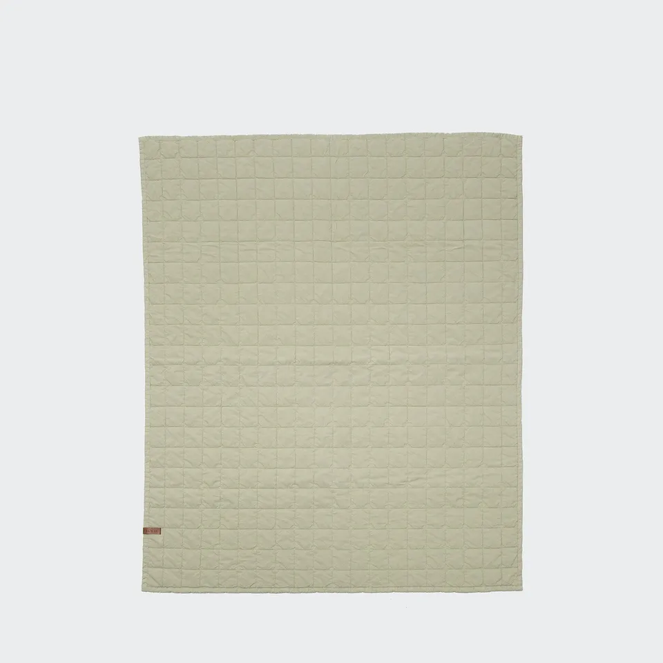 cloud7-lttl-faded-moss-hundedecke-aus-percale image 1