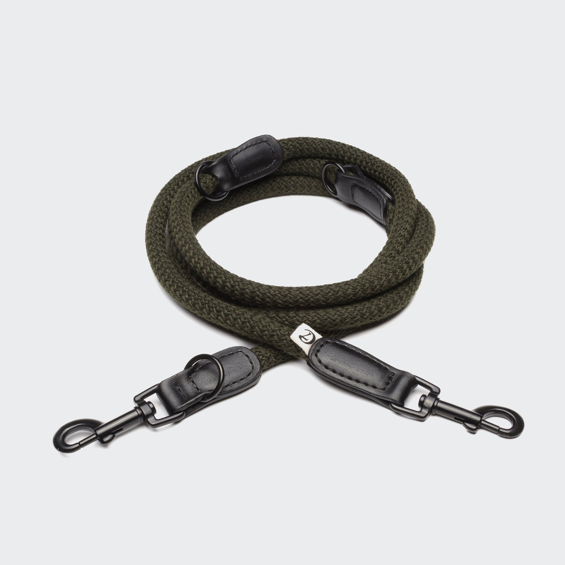 cloud7-mauerpark-hundeleine-olive-vegane-kaktusleder-leine-2-2-m-l-ngenverstellb image 1
