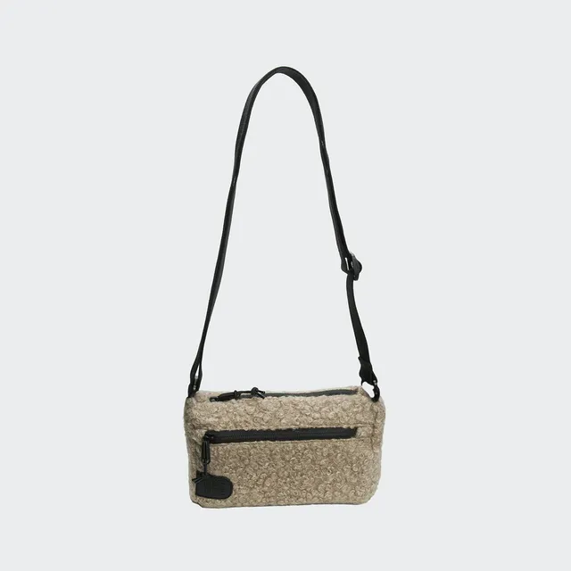 cloud7-resc7ue-leckerlitasche-plush-sandy-brown image 1