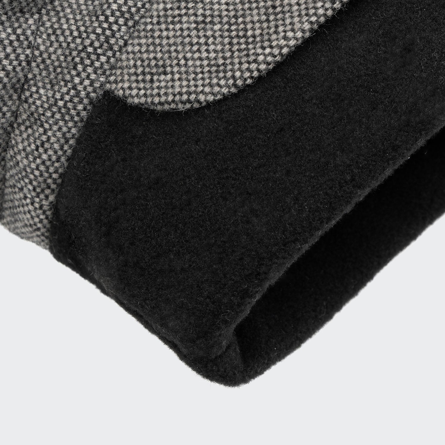 cloud7-hundemantel-dackel-brooklyn-tweed-black image 4