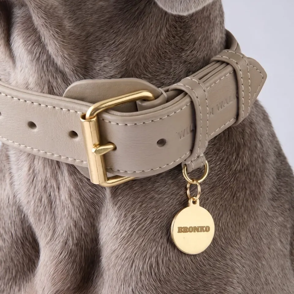 william-walker-runde-hundemarke-aus-messing-25-mm-personalisierbar image 1