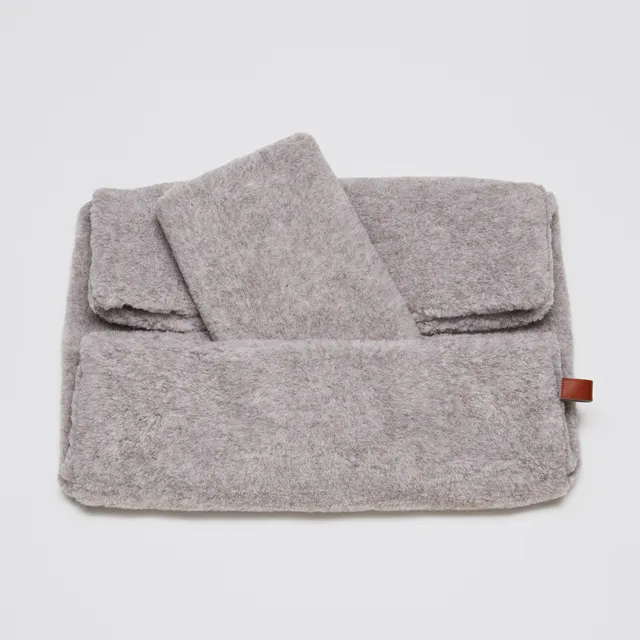 cloud7-sleepy-deluxe-teddy-hundebett-bezug image 1