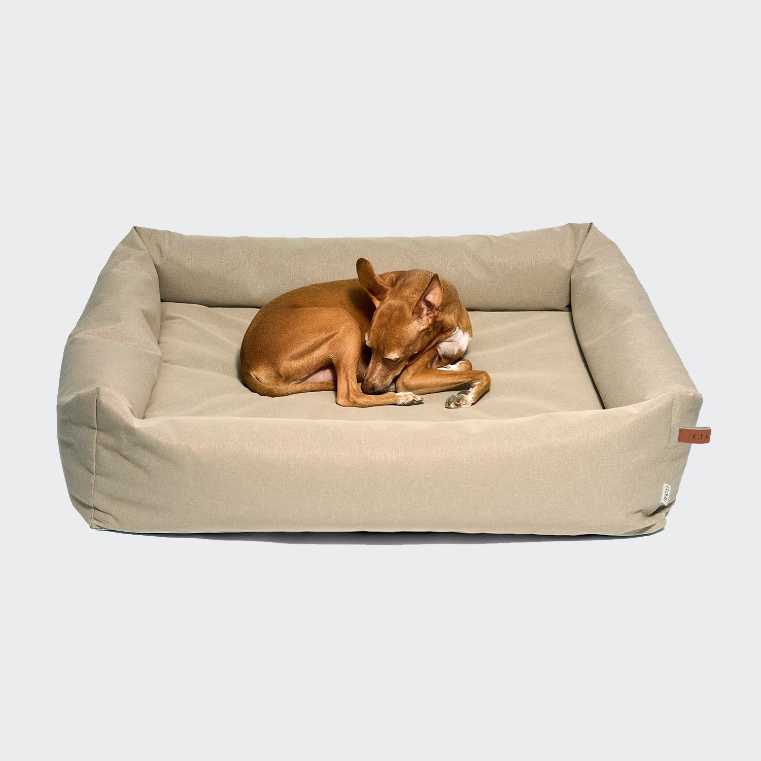 cloud7-outdoor-hundebett-sleepy-deluxe-sand image 1