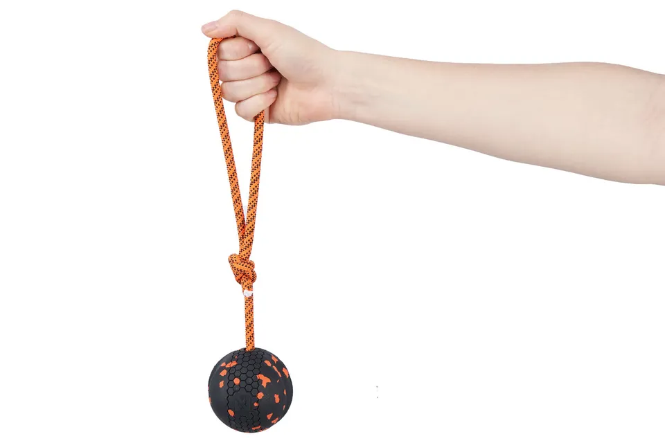 non-stop-dogwear-dog-ball-on-rope-spielball-mit-seil image 1