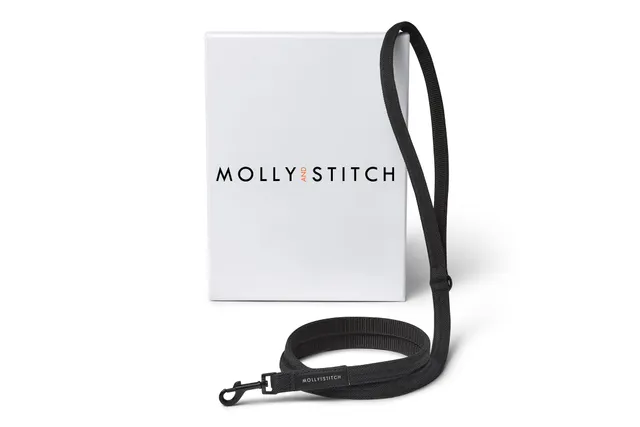molly-and-stitch-soft-rock-city-hundeleine-black image 1