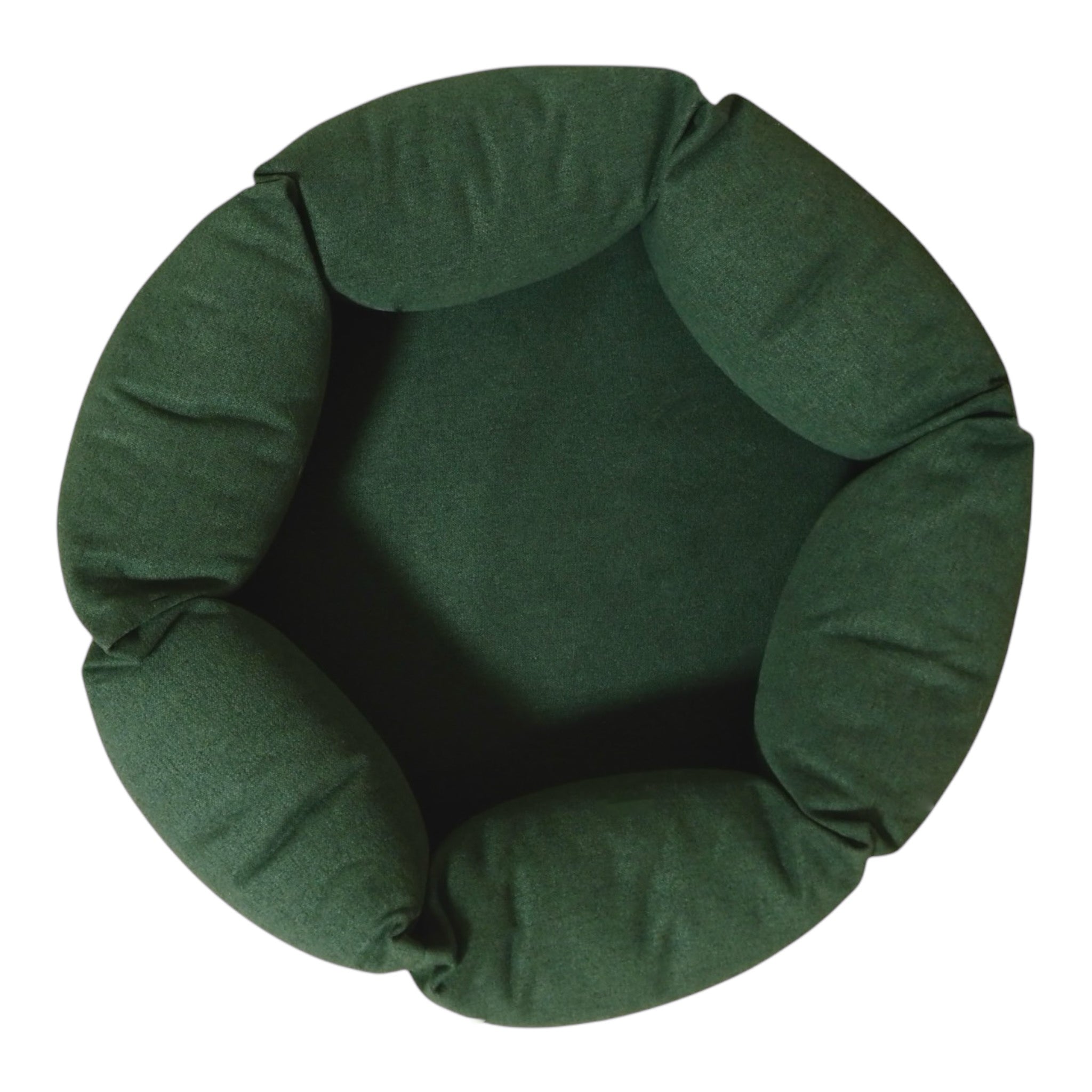 molly-and-stitch-the-nest-hundebett-pine-green image 1