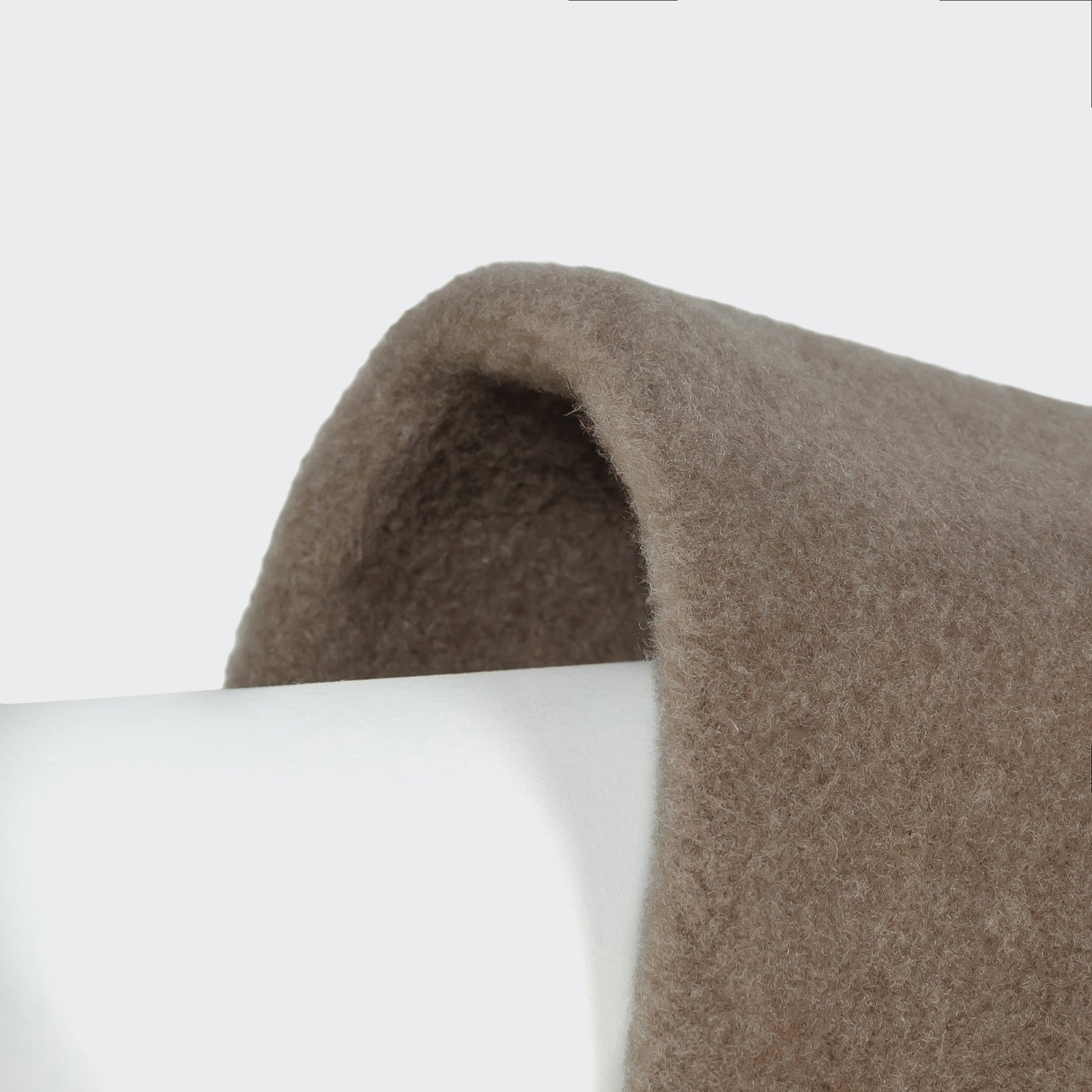 cloud7-cornwall-toffee-dackel-fleecepullover-mit-beinen image 4