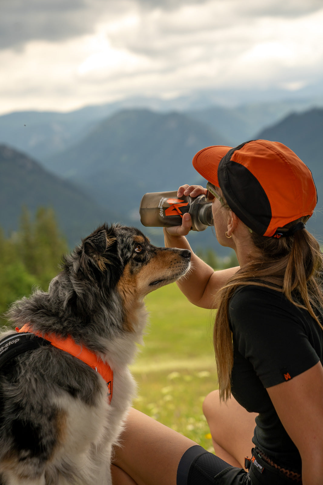 non-stop-dogwear-ns-softflask-500-ml-faltbare-trinkflasche image 2