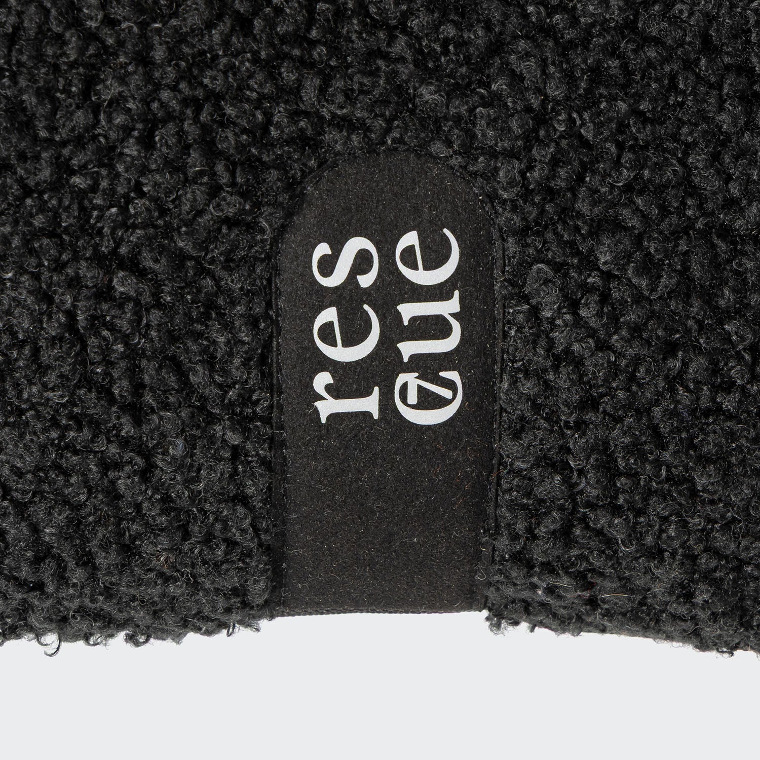 cloud7-resc7ue-plush-black-hundekissen image 4