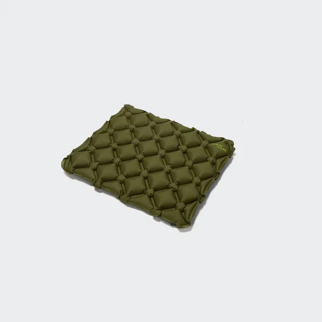 cloud7-dog-travel-air-mat-aktiv-khaki-aufblasbare-reisematte-f-r-hunde image 1