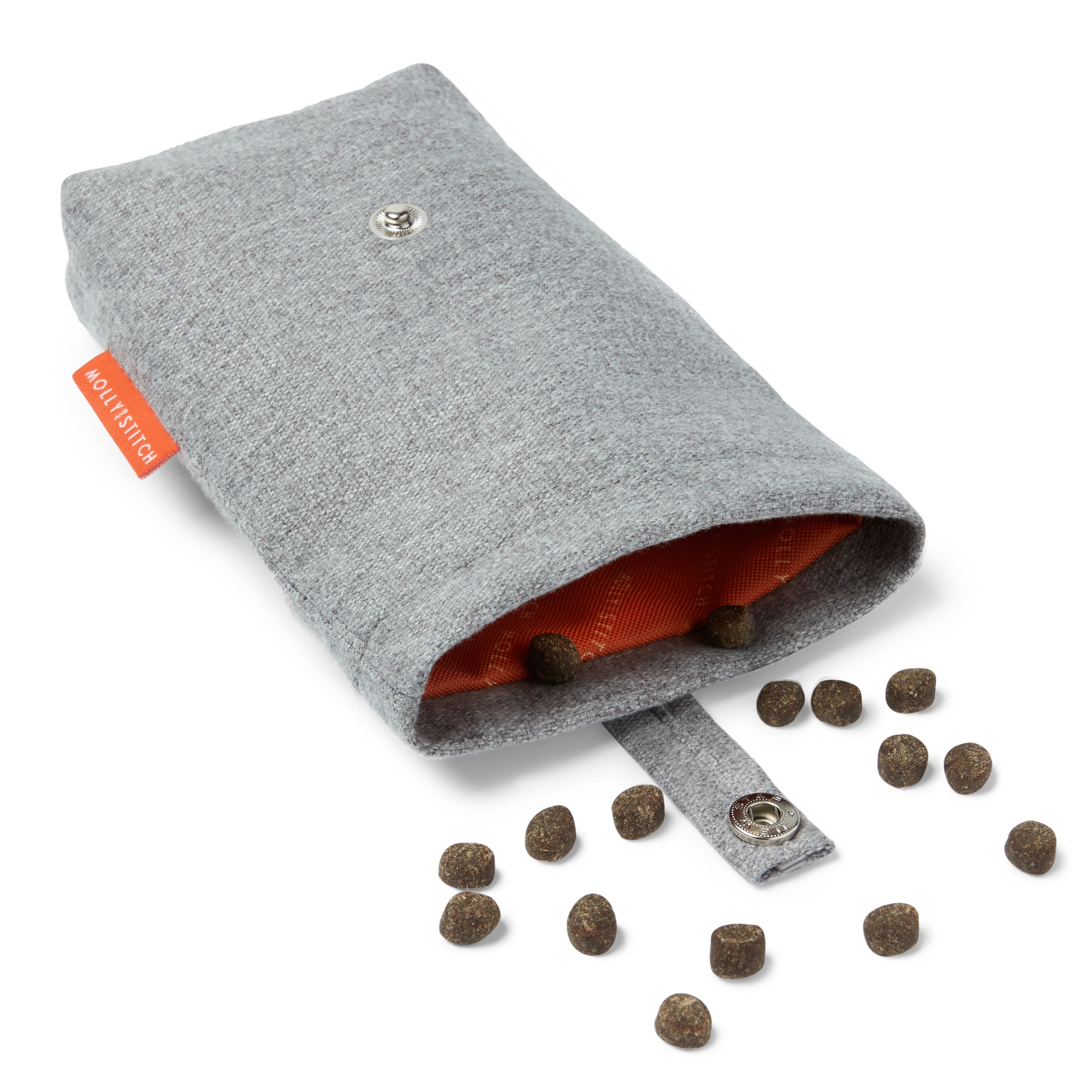 molly-and-stitch-alpine-leckerlibeutel-grey image 3