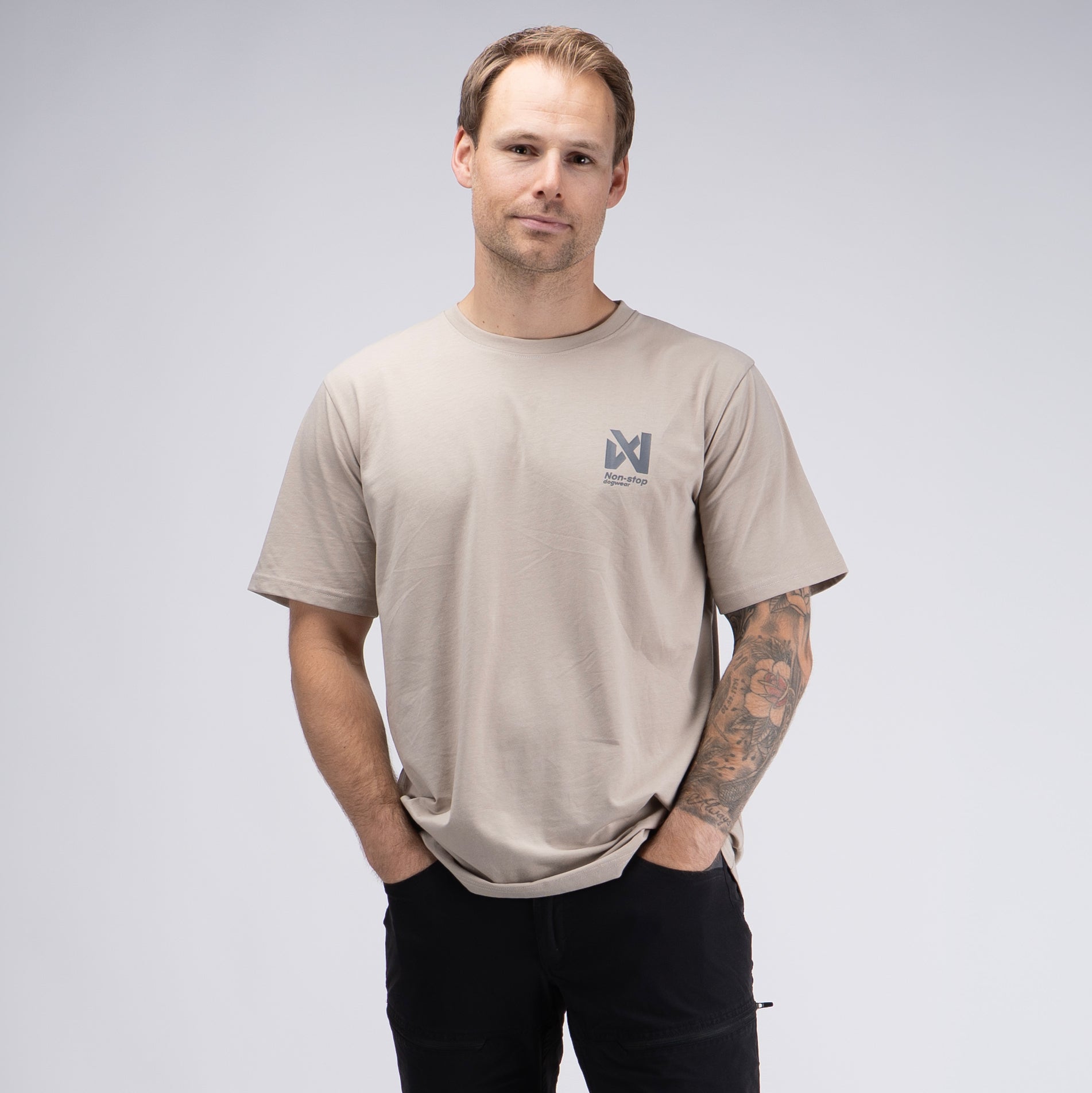 non-stop-dogwear-unleash-the-adventure-t-shirt-herren image 1