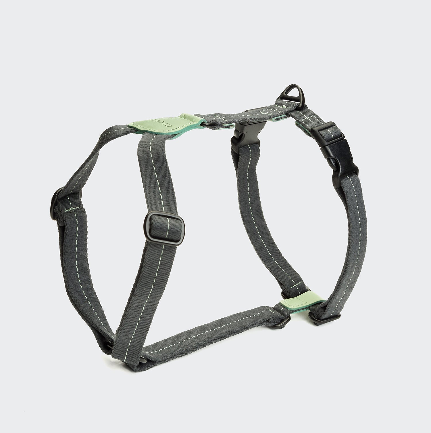 cloud7-hundegeschirr-madeira-mint-y-geschirr-aus-baumwolle-und-leder image 1