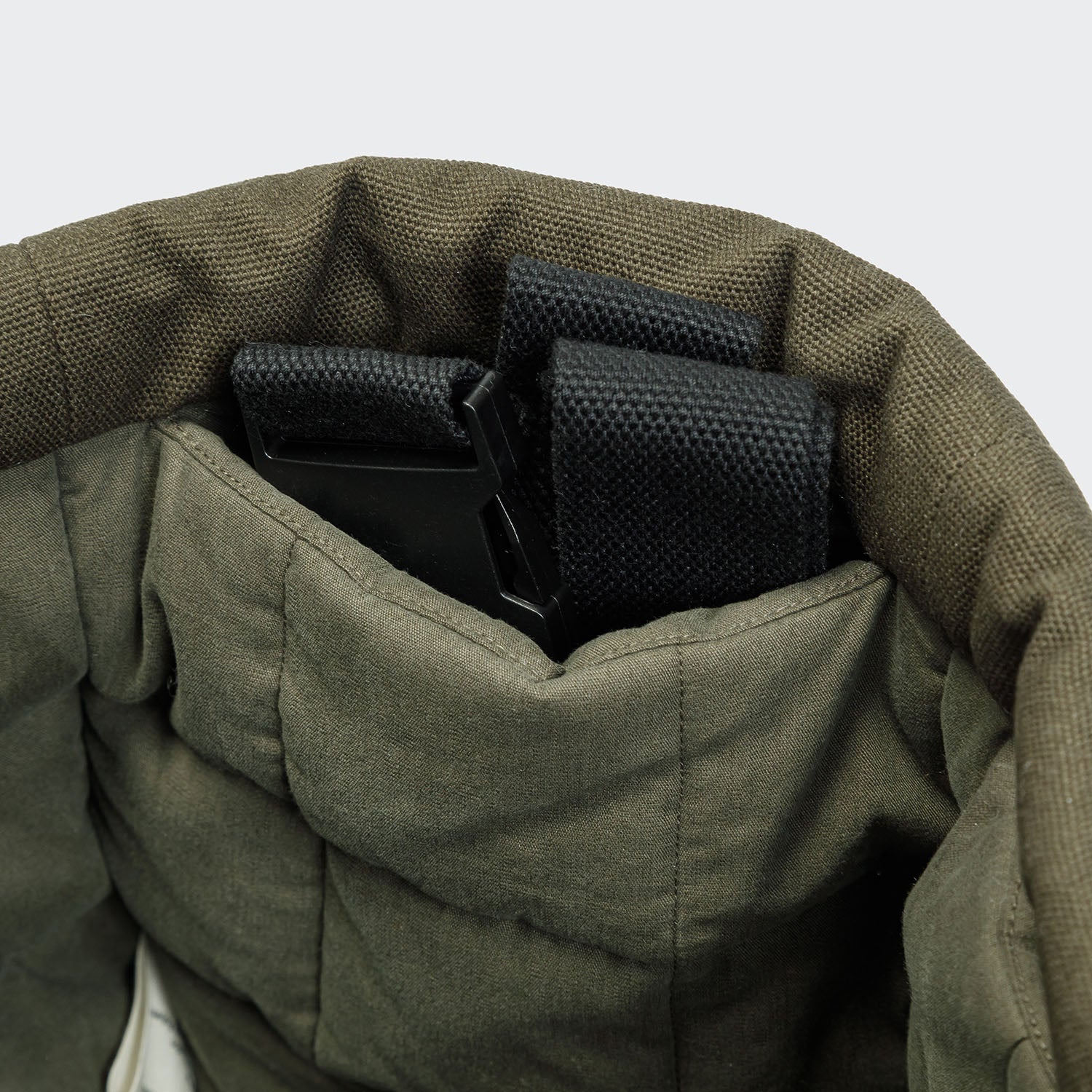 cloud7-hundetasche-turin-canvas-olive-transporttasche-baumwolle image 6