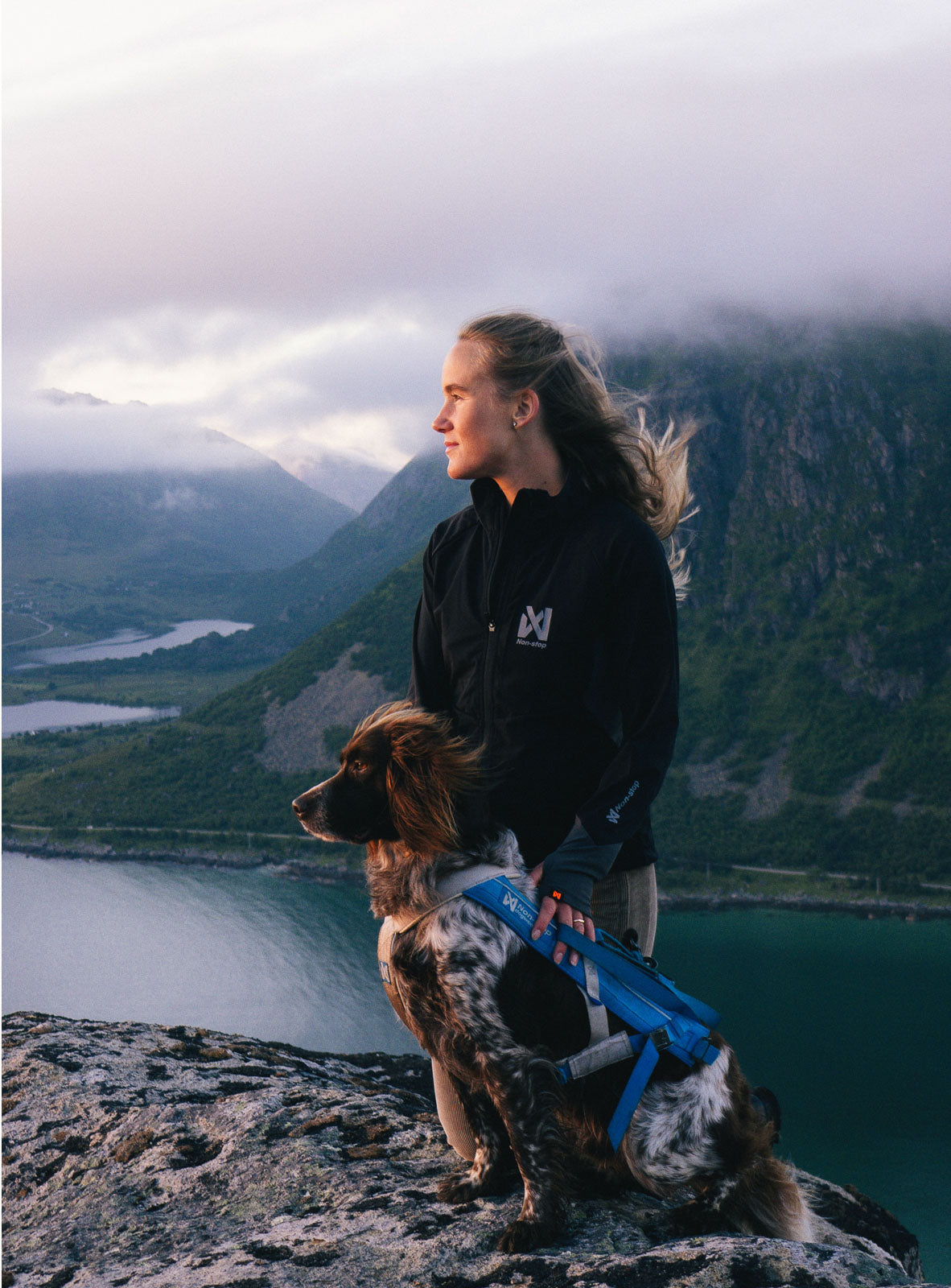 non-stop-dogwear-canix-warm-up-jacket-damen-softshell-sportjacke image 3