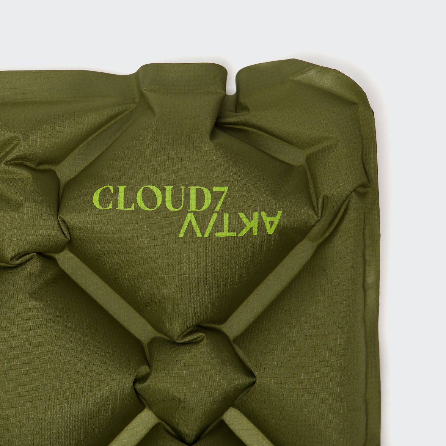 cloud7-hundereisematte-air-aktiv-khaki-aufblasbare-hundematte-f-r-reise-und-outd image 6