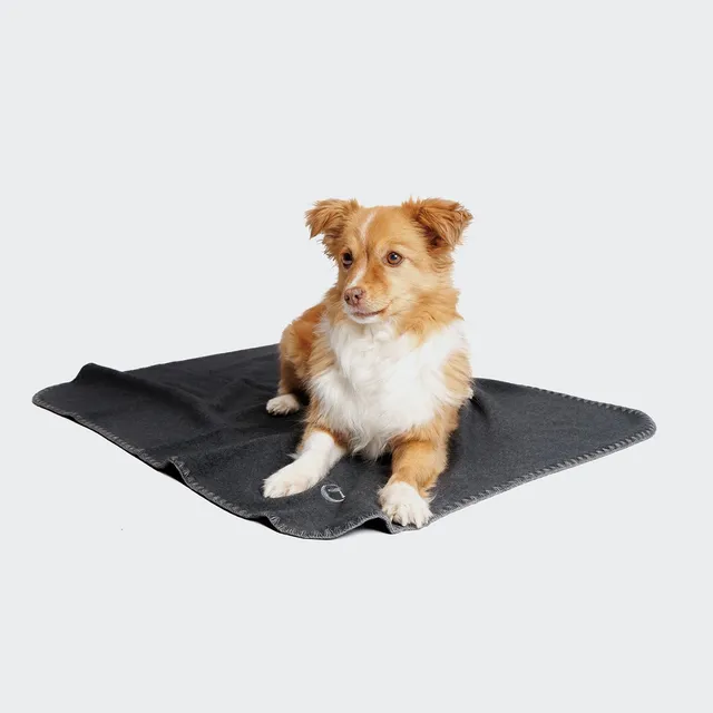cloud7-siesta-hundedecke-fleece-dark-grey image 1
