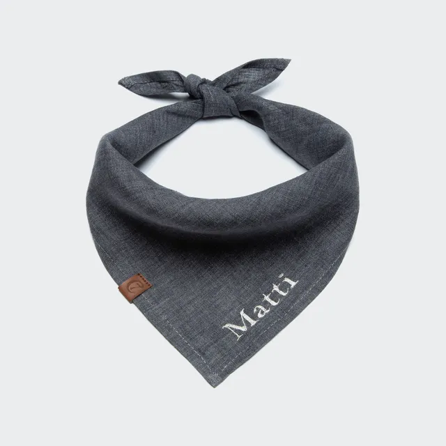 cloud7-hundehalstuch-mit-namen-indigo-bandana-aus-leinen image 1