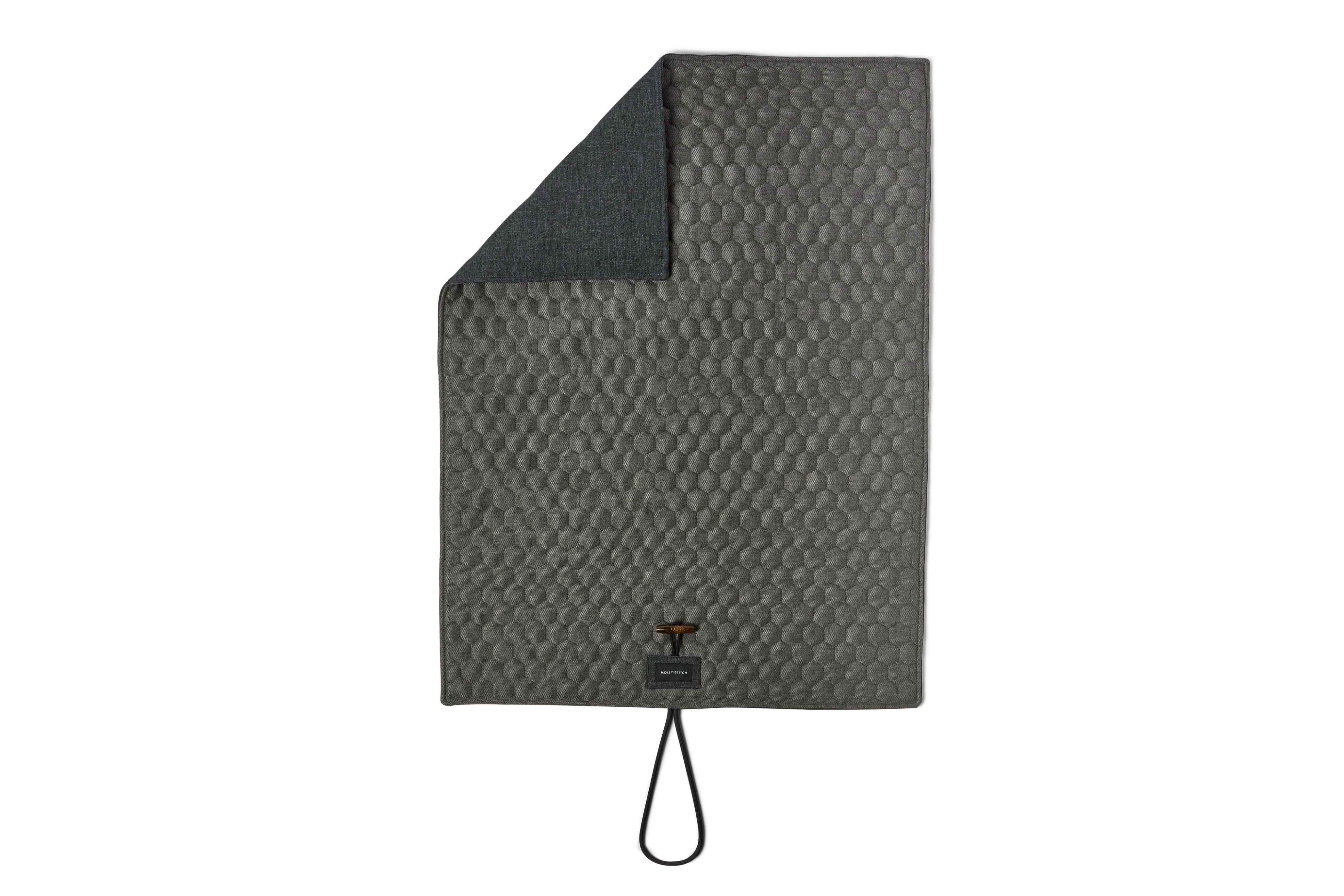 molly-and-stitch-honeycomb-hundereisematte-grey image 4