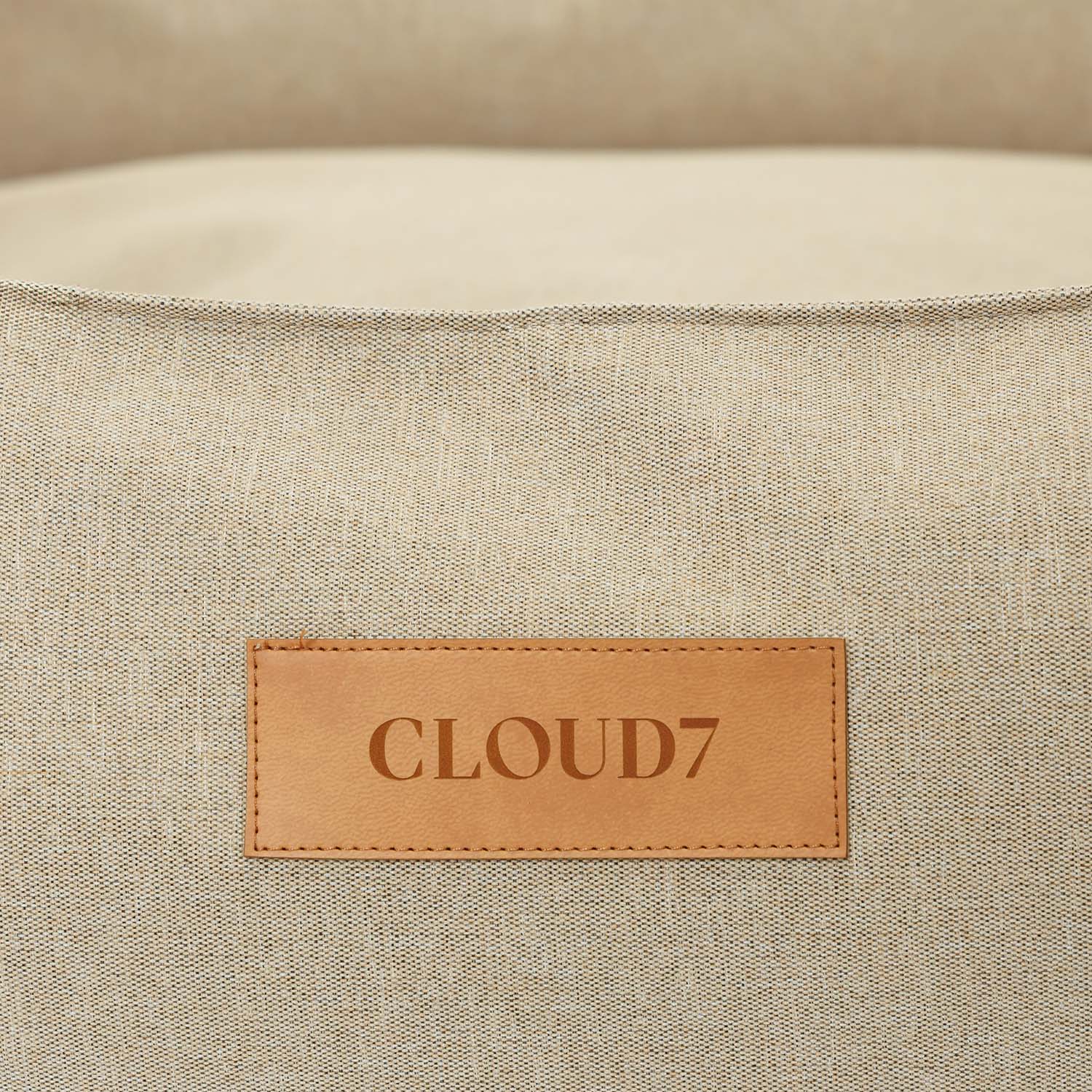 cloud7-getaway-hundeautositz-sand-tragbar image 7