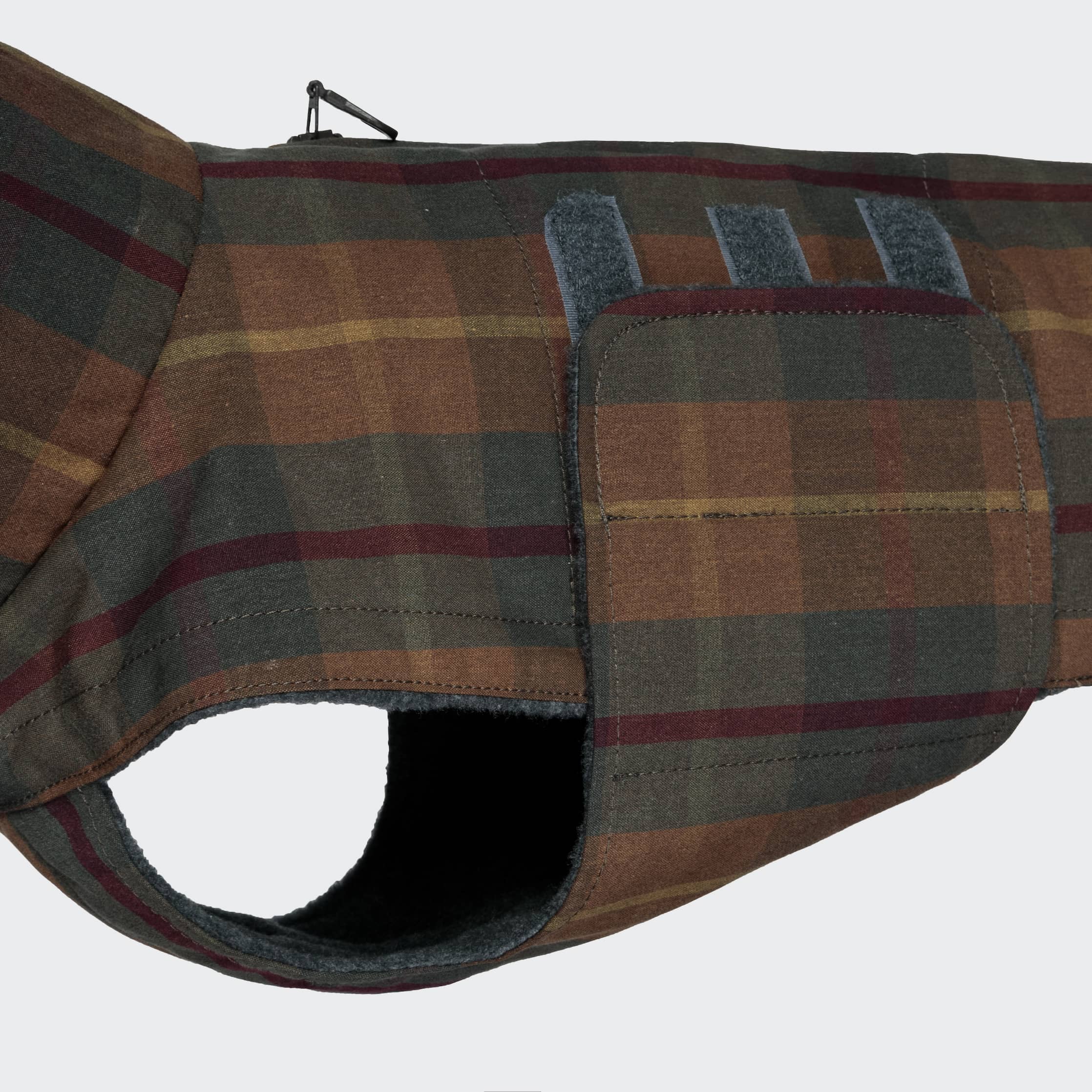 cloud7-hundemantel-dackel-brooklyn-waxed-tartan image 4