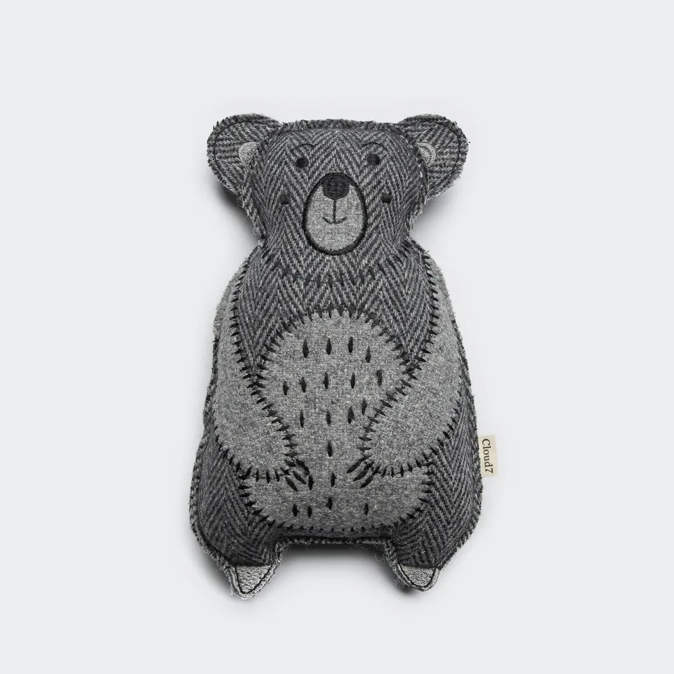 cloud7-dog-toy-bear-bruno-hundespielzeug-mit-quietscher image 1