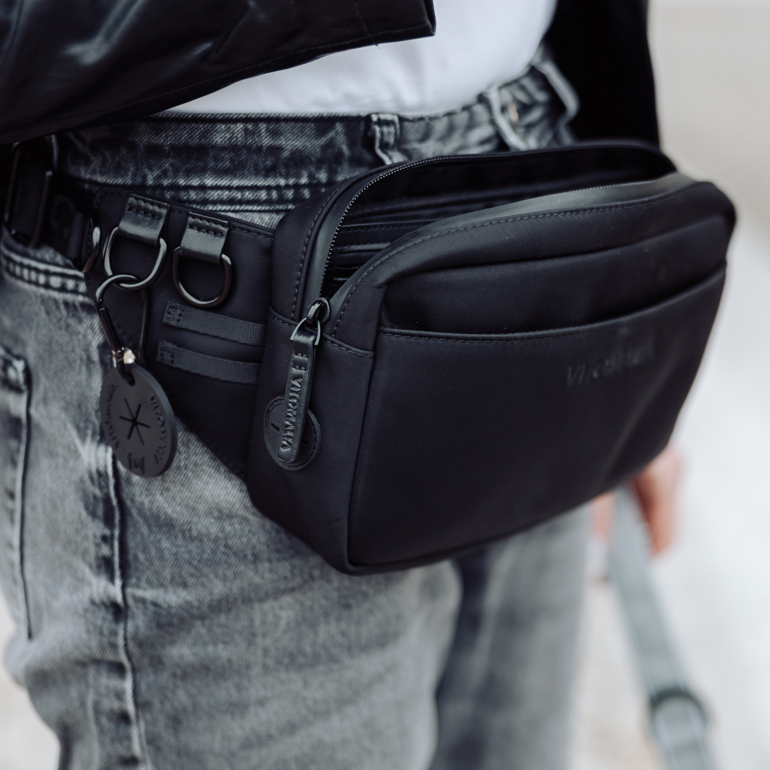 vitomalia-gassi-bauchtasche-gassitasche-schwarz image 6