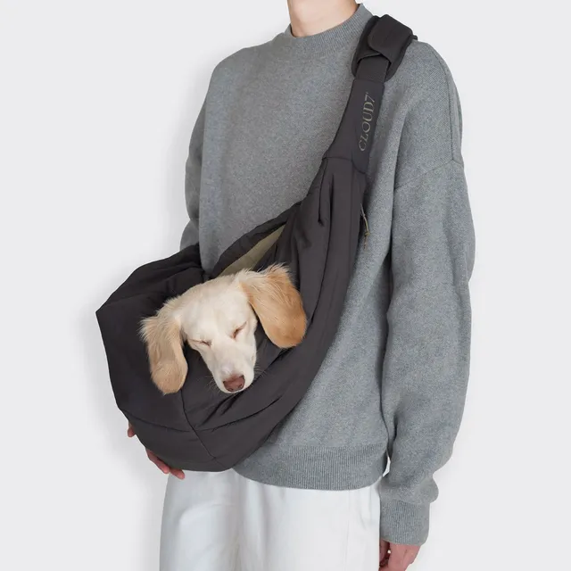 cloud7-lttl-puffer-hundeumh-ngetasche-dark-grey-khaki-hundetragetasche image 1